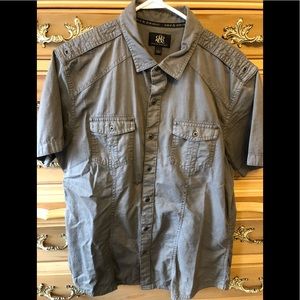 Rock & Republic MENs button down size: L